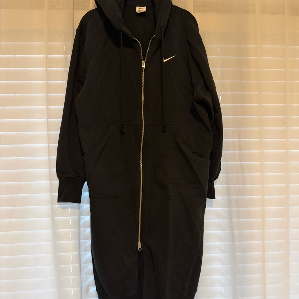 Nike Black Full‑Zip Long Hoodie Coat